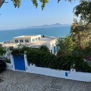 https://la-perle-bleue-de-sarah.tunis-best-hotels.com