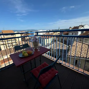 https://appartement-terrasse-au-coeur-de-valence.hotels-rhonealpes.com